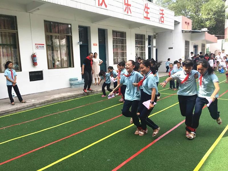 新澳門,動態(tài)詞語解釋落實_游戲版256.183