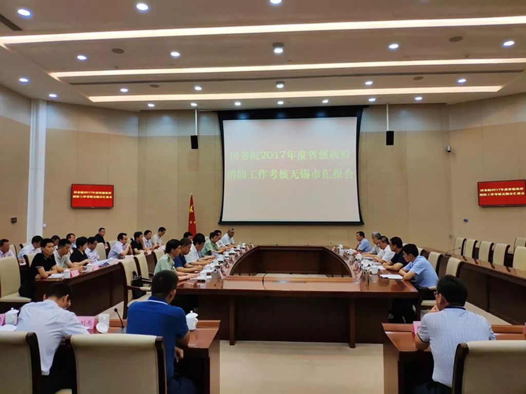 新澳正版資料免費(fèi)提供,實(shí)地?cái)?shù)據(jù)評(píng)估方案_桌面款95.17