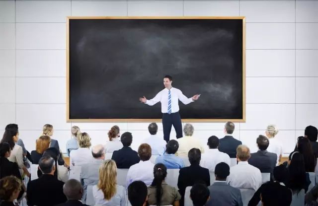 澳門白小組資料網(wǎng),詮釋解析落實_豪華版8.713